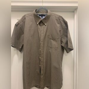 Short sleeved 100% Cotton Tommy Hilfiger shirt